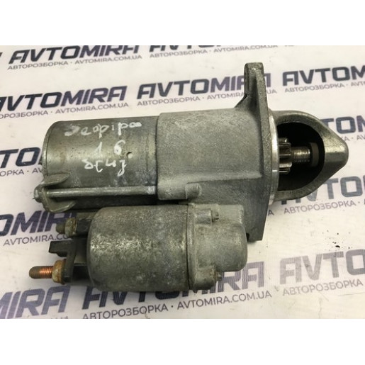 Стартер 1.1kW Opel Astra H 1.6 16V 2004-2010 55556092